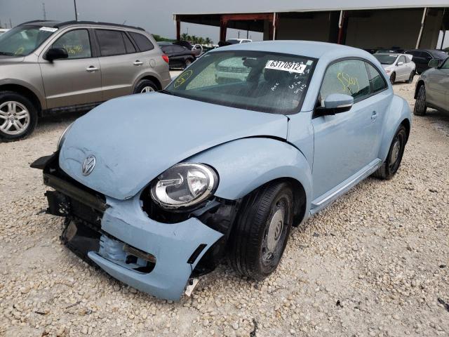 Photo 2 from auction – 2012 VOLKSWAGEN BEETLE with VIN 3VWJP7AT0CM600923