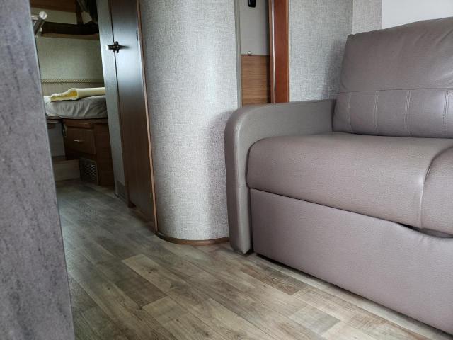 Photo 6 from auction – 2016 WINNEBAGO NAVION with VIN WDAPF4CC6G9647697