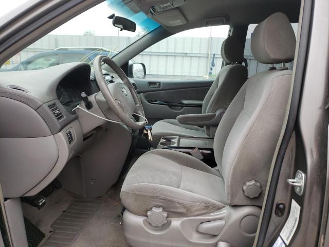 Photo 7 from auction – 2004 TOYOTA SIENNA CE with VIN 5TDZA23CX4S211716