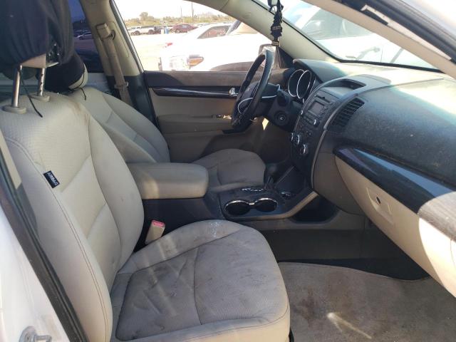 Photo 5 from auction – 2013 KIA SORENTO LX with VIN 5XYKTDA62DG408199