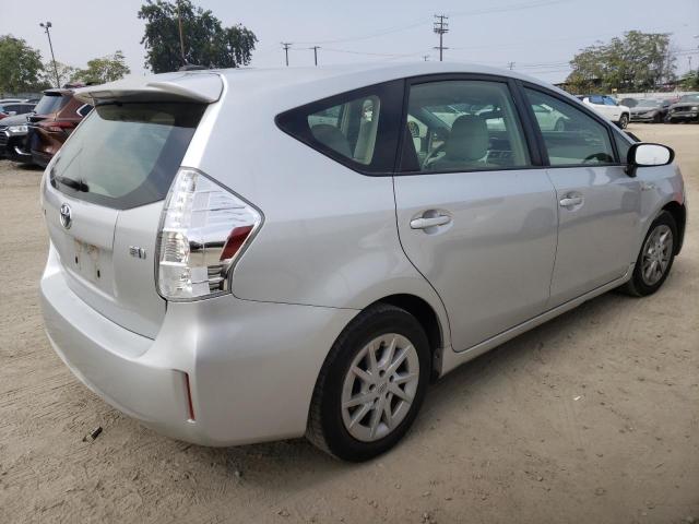 Photo 4 from auction – 2014 TOYOTA PRIUS V with VIN JTDZN3EU8EJ008872