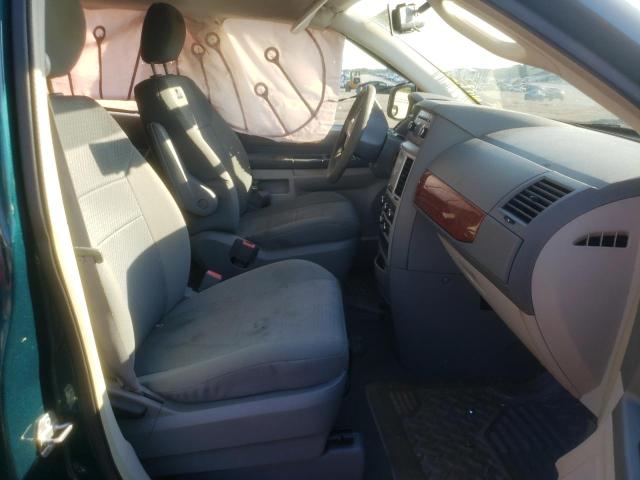 Photo 5 from auction – 2009 CHRYSLER TOWN & COU with VIN 2A8HR44E19R606988