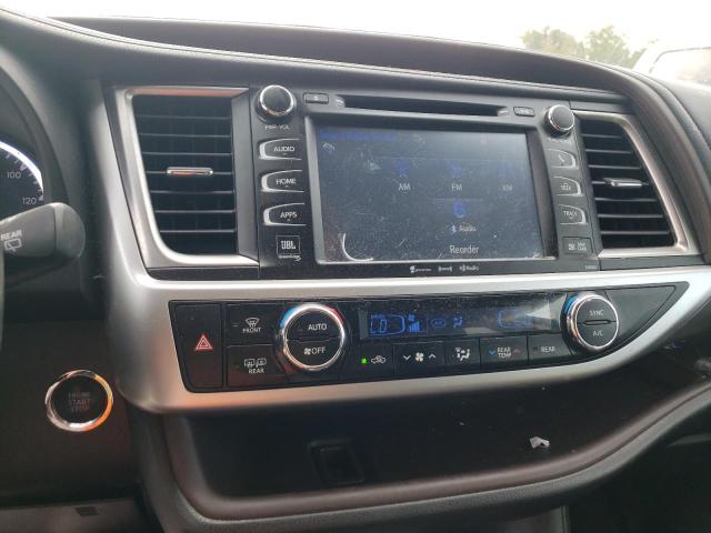 Photo 9 from auction – 2017 TOYOTA HIGHLANDER with VIN 5TDDZRFH6HS425014