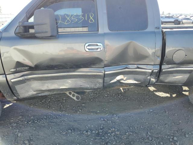 Photo 9 from auction – 2002 CHEVROLET SILVERADO with VIN 1GCEK19T22E244600