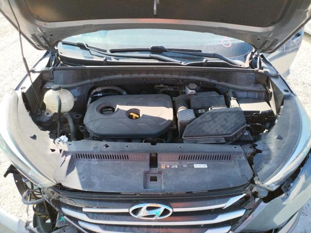 Photo 7 from auction – 2017 HYUNDAI TUCSON LIM with VIN KM8J33A42HU444298