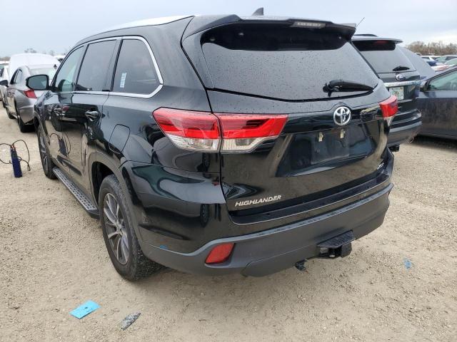 Photo 3 from auction – 2019 TOYOTA HIGHLANDER with VIN 5TDKZRFHXKS570152