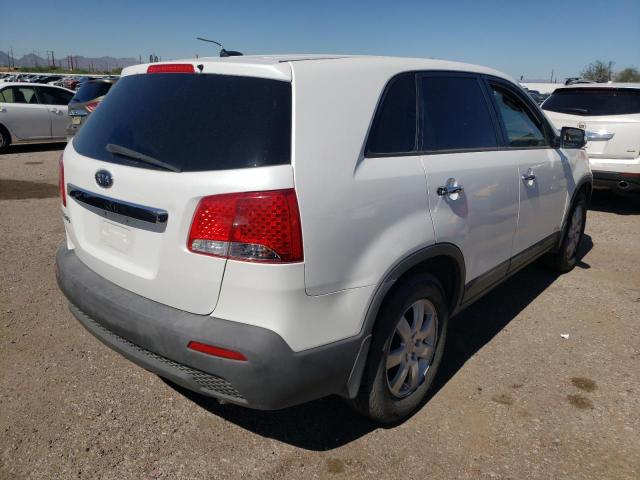 Photo 4 from auction – 2013 KIA SORENTO LX with VIN 5XYKTDA62DG408199