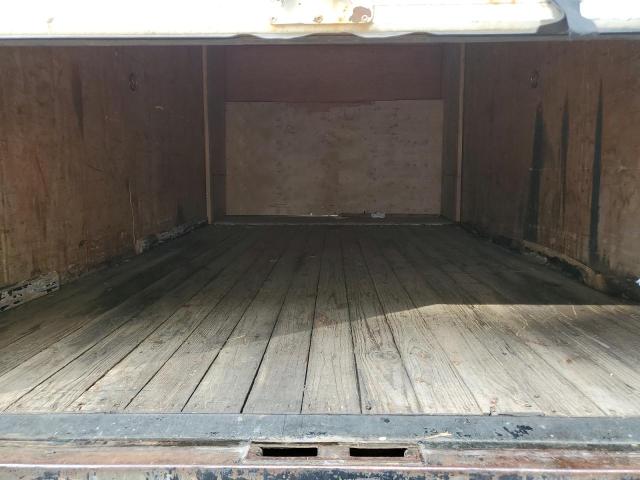 Photo 6 from auction – 2005 FORD ECONOLINE with VIN 1FDWE35L85HA76599