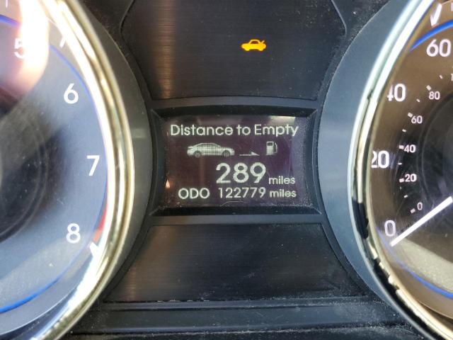 Photo 8 from auction – 2013 HYUNDAI SONATA SE with VIN 5NPEC4AC5DH624673