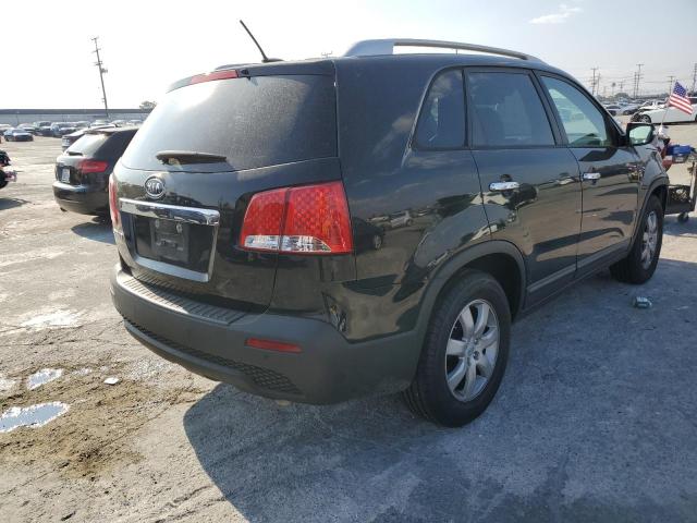 Photo 4 from auction – 2013 KIA SORENTO LX with VIN 5XYKT3A67DG393595