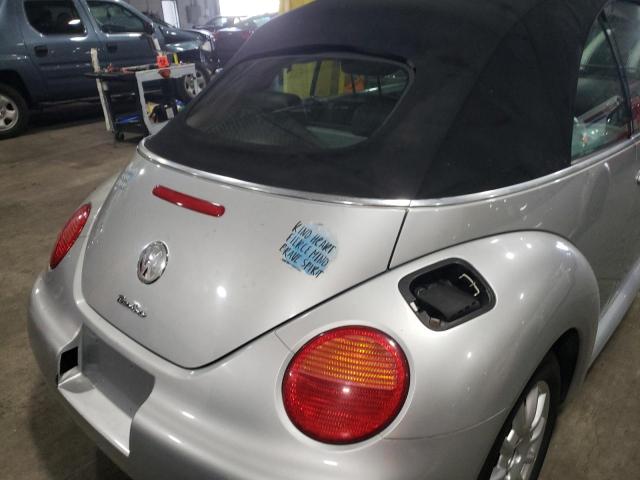 Photo 9 from auction – 2003 VOLKSWAGEN NEW BEETLE with VIN 3VWDD21Y33M322491