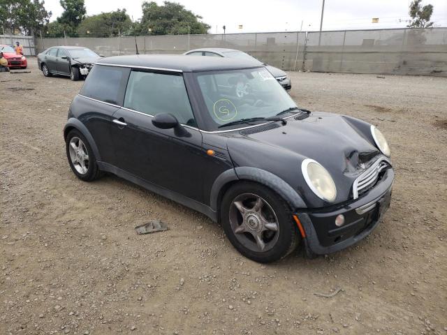 MINI COOPER 2004 with VIN WMWRC33434TJ54315 - Photo from auction