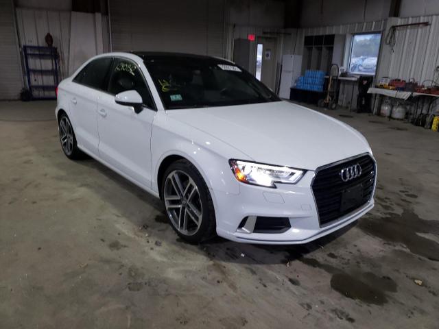 AUDI A3 PREMIUM 2018 with VIN WAUAUGFF0J1005382 - Photo from auction
