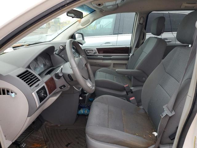Photo 5 from auction – 2010 CHRYSLER TOWN & COU with VIN 2A4RR5D19AR338737