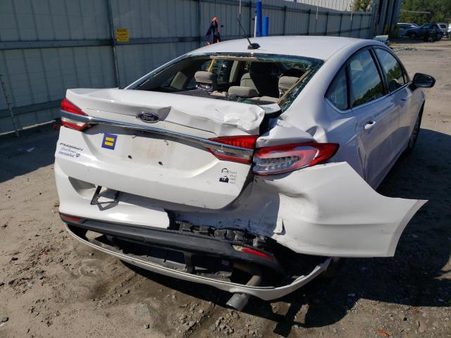 Photo 9 from auction – 2017 FORD FUSION S with VIN 3FA6P0G70HR139426