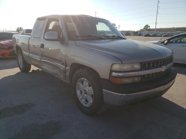 CHEVROLET SILVERADO 2000 with VIN 1GCEC19V9YZ144042 - Photo from auction