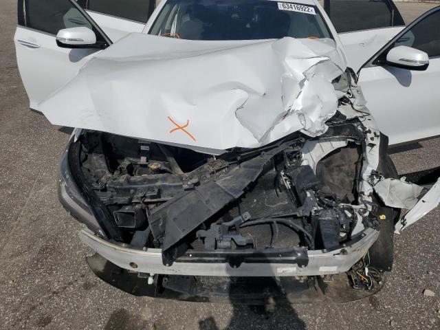 Photo 7 from auction – 2017 GENESIS G80 BASE with VIN KMHGN4JE1HU177934