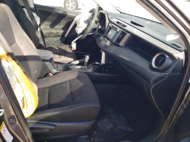 Photo 5 from auction – 2015 TOYOTA RAV4 XLE with VIN JTMWFREV1FJ031245