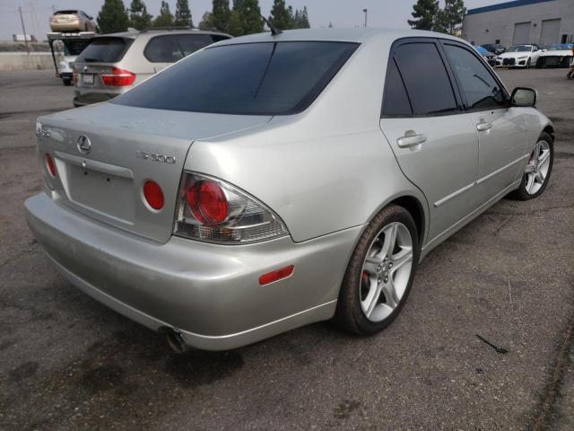 Photo 4 from auction – 2003 LEXUS IS 300 with VIN JTHBD192930068243