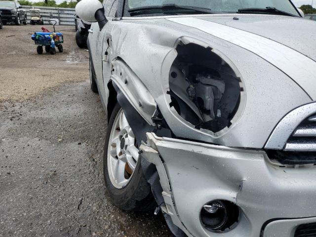 Photo 9 from auction – 2011 MINI COOPER with VIN WMWSU3C55BT097314