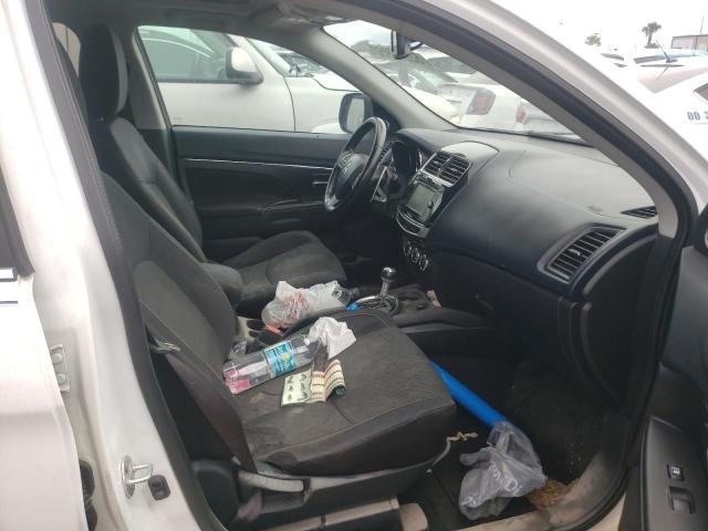 Photo 5 from auction – 2015 MITSUBISHI OUTLANDER with VIN 4A4AP4AU2FE021915