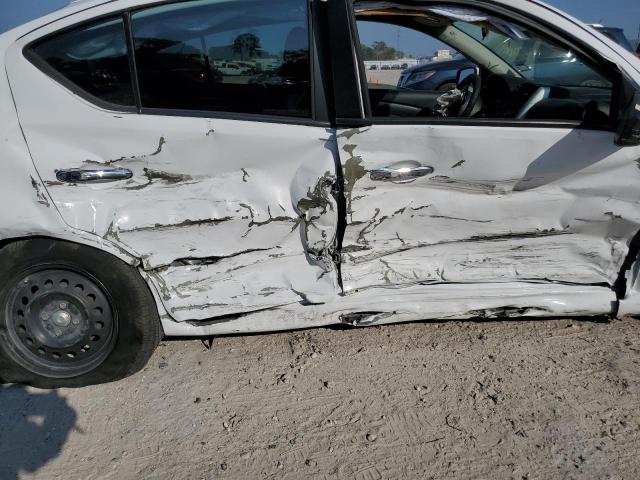 Photo 9 from auction – 2015 NISSAN VERSA with VIN 3N1CN7AP4FL806716