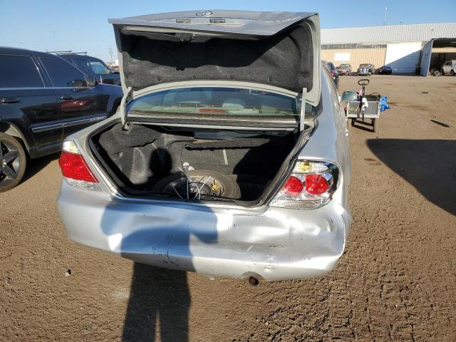 Photo 9 from auction – 2005 TOYOTA CAMRY LE with VIN 4T1BE32K75U565724
