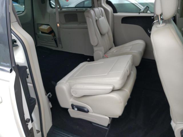 Photo 6 from auction – 2013 CHRYSLER TOWN & COU with VIN 2C4RC1BG4DR540543