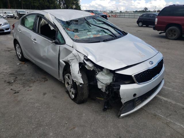 Photo 9 from auction – 2017 KIA FORTE LX with VIN 3KPFL4A74HE063058