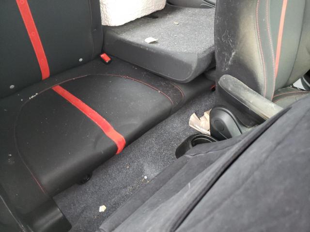 Photo 6 from auction – 2015 FIAT 500 ABARTH with VIN 3C3CFFFH8FT609980