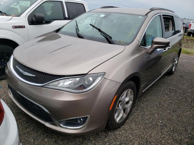 Photo 2 from auction – 2017 CHRYSLER PACIFICA T with VIN 2C4RC1BG0HR712170
