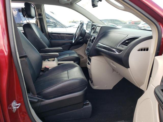 Photo 5 from auction – 2015 CHRYSLER TOWN & COU with VIN 2C4RC1BG0FR551896