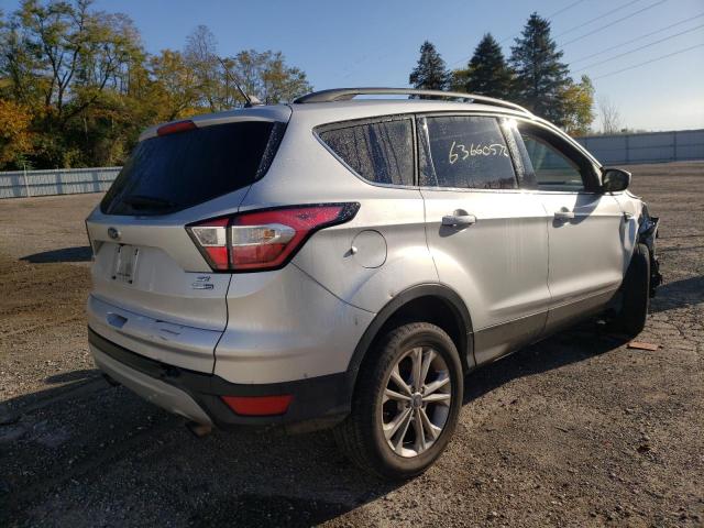 Photo 4 from auction – 2018 FORD ESCAPE SE with VIN 1FMCU9GD2JUD16472