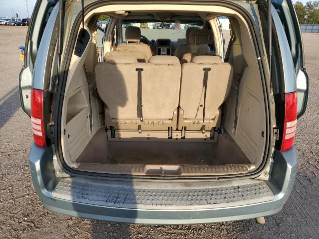 Photo 9 from auction – 2009 CHRYSLER TOWN & COU with VIN 2A8HR44E39R613411