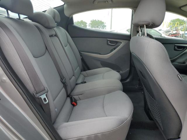 Photo 6 from auction – 2013 HYUNDAI ELANTRA GL with VIN 5NPDH4AE2DH316780