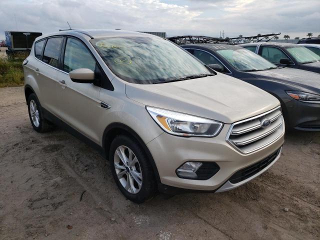 FORD ESCAPE SE 2017 with VIN 1FMCU0GDXHUB86074 - Photo from auction