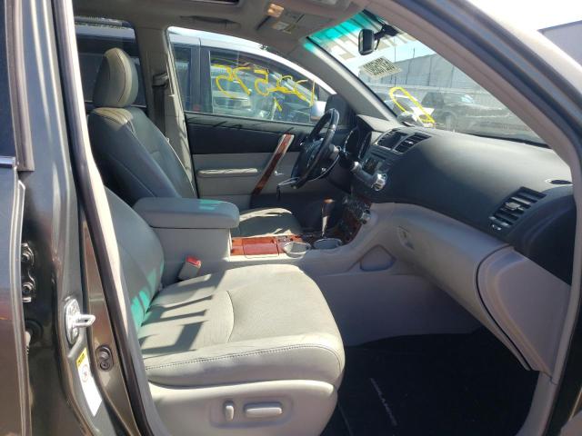 Photo 5 from auction – 2012 TOYOTA HIGHLANDER with VIN 5TDYK3EH6CS068303