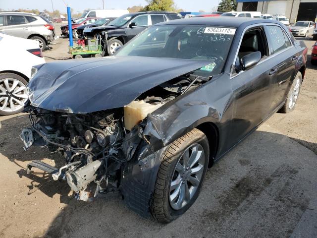 Photo 2 from auction – 2016 CHRYSLER 300 LIMITE with VIN 2C3CCARG4GH208662