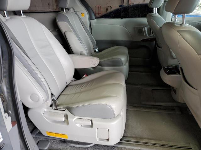 Photo 6 from auction – 2011 TOYOTA SIENNA XLE with VIN 5TDYK3DC4BS048040