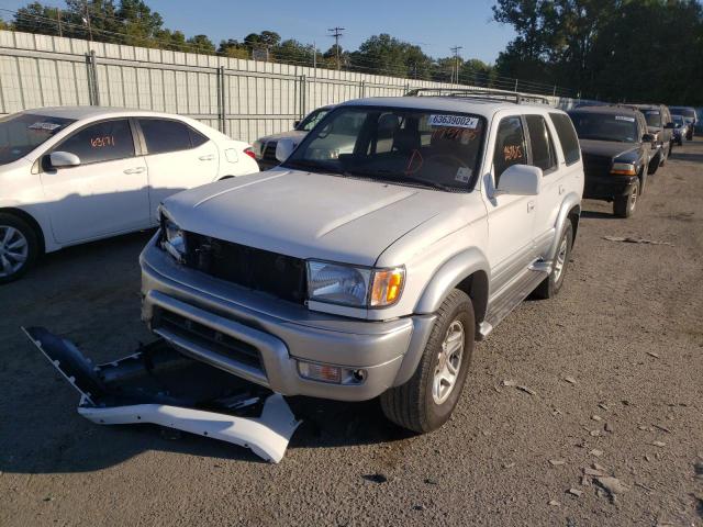 Photo 2 from auction – 2000 TOYOTA 4RUNNER LI with VIN JT3GN87R3Y0175295