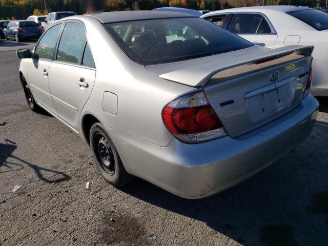 Photo 3 from auction – 2005 TOYOTA CAMRY LE with VIN 4T1BE32K15U522528