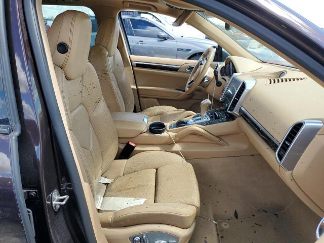 Photo 5 from auction – 2017 PORSCHE CAYENNE with VIN WP1AA2A21HKA85829