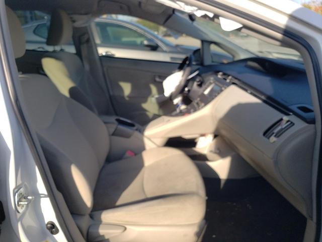 Photo 5 from auction – 2013 TOYOTA PRIUS with VIN JTDKN3DU6D5564544