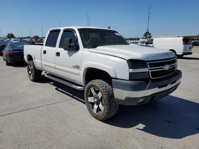 CHEVROLET SILVERADO 2006 with VIN 1GCHC23D56F173006 - Photo from auction