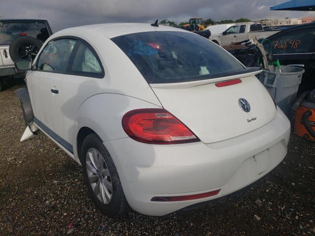 Photo 3 from auction – 2018 VOLKSWAGEN BEETLE S with VIN 3VWFD7AT7JM709438