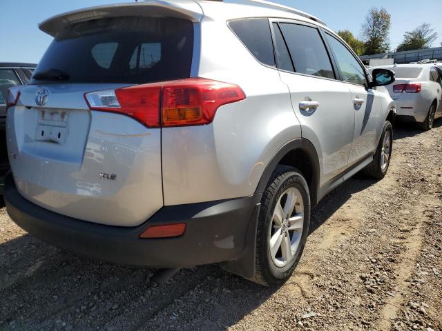 Foto 4 de la subasta – 2014 TOYOTA RAV4 XLE con VIN 2T3WFREV9EW103003
