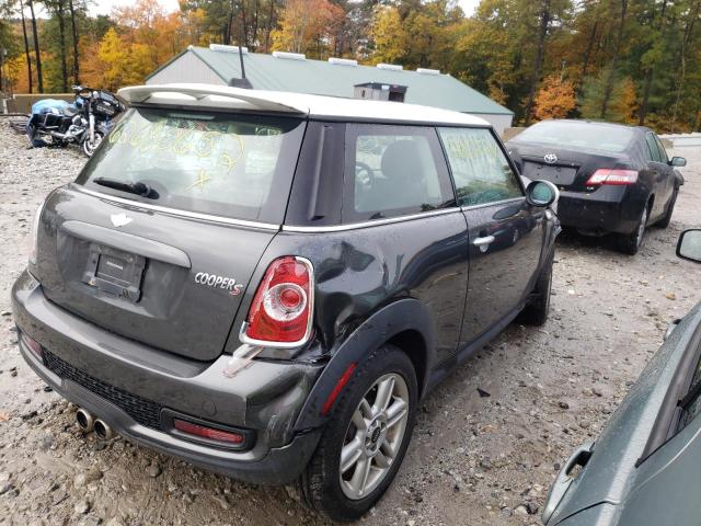 Photo 4 from auction – 2011 MINI COOPER S with VIN WMWSV3C53BTY21661