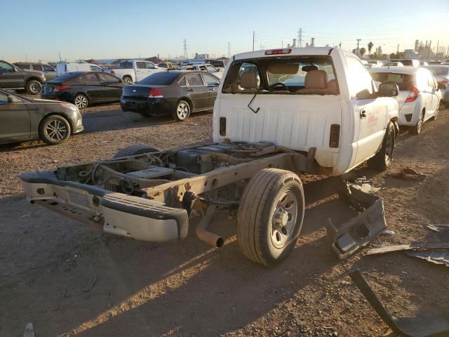 Photo 4 from auction – 2005 CHEVROLET SILVERADO with VIN 1GCEC14X95Z323279