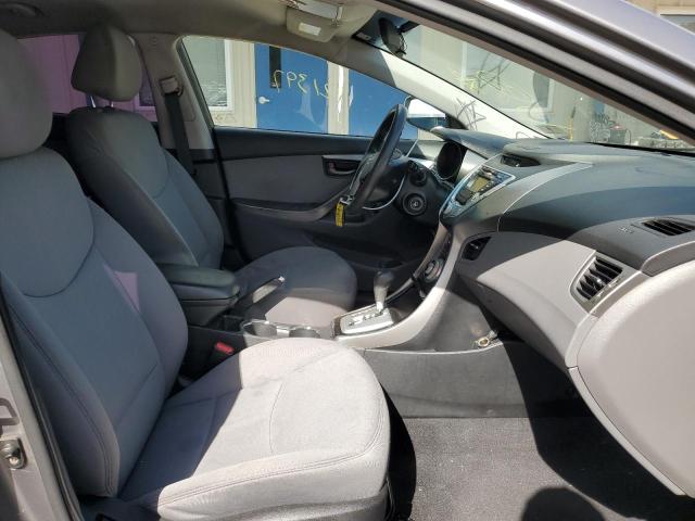Photo 5 from auction – 2012 HYUNDAI ELANTRA GL with VIN 5NPDH4AE4CH087808
