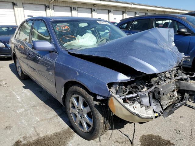 TOYOTA AVALON XL 2000 with VIN 4T1BF28B4YU009230 - Photo from auction